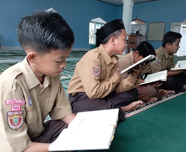 Wakaf Pesantren Tahfidz And Teknologi Al Hanif