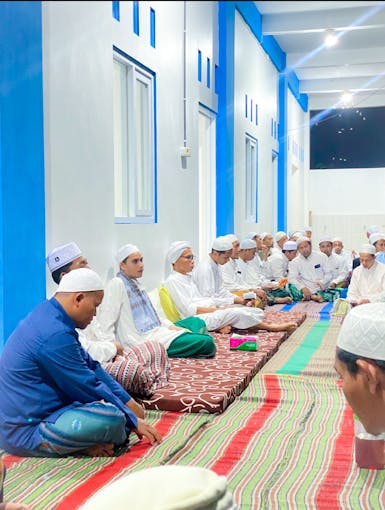 Wakaf Al-Qur'an dan tanah