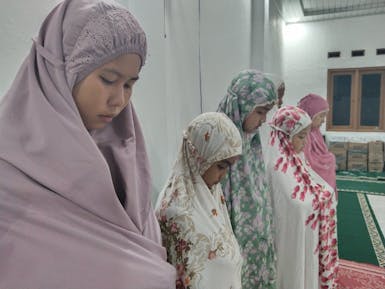 WAKAF TANAH UNTUK PONDOK TAHFIDZ YATIM DAN PENGHAFAL AL-QUR'AN