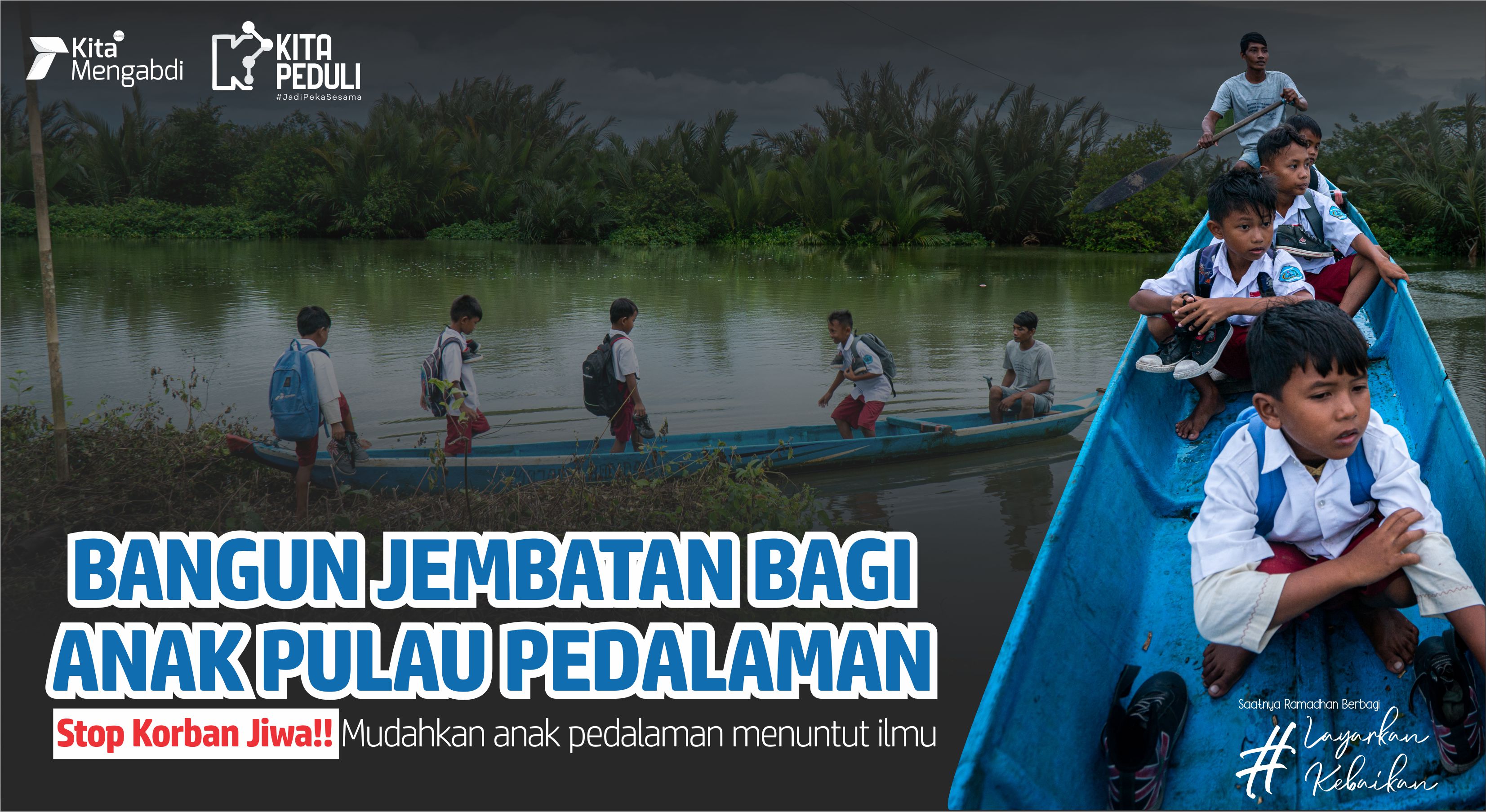 Tak Ada Jembatan, Anak Sekolah Terjang Sungai Deras