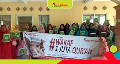 Wakaf Al-Quran Pahala Jariyah Terus Mengalir