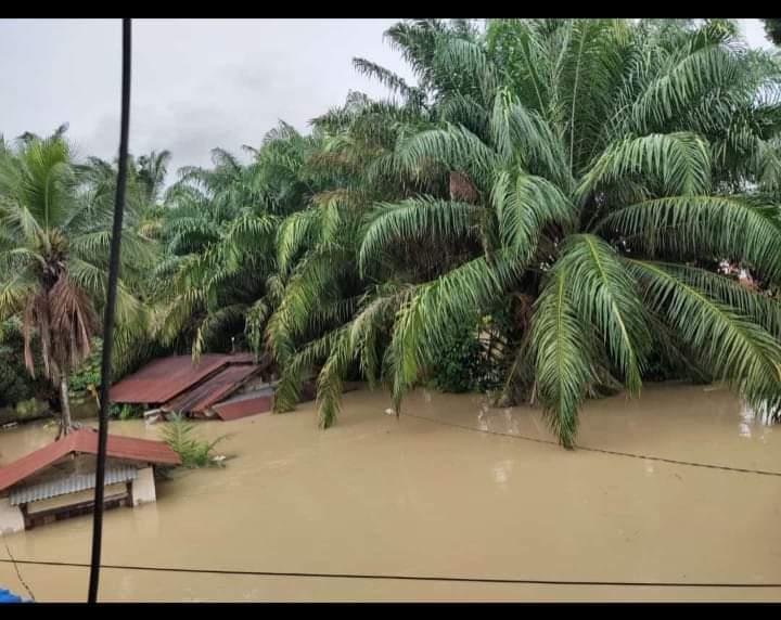 Bantu Paket Pangan Banjir Labuhanbatu Sumatera Utara
