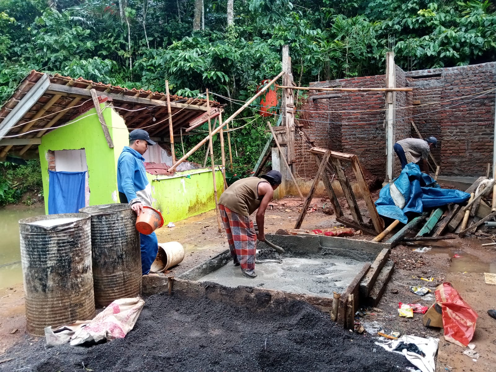 Wakaf bangun tempat wudhu