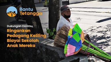 Patungan Biaya Pendidikan Anak Para Pedagang Keliling