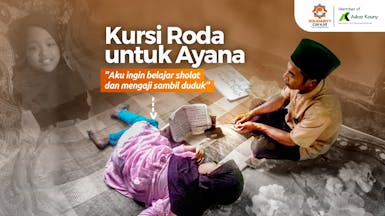 Ayana Ingin Belajar Salat dan Mengaji Sambil Duduk