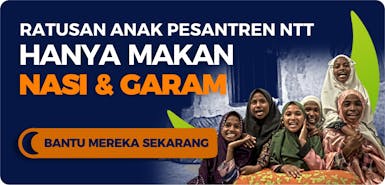 Ratusan Anak Pesantren Hanya Makan Nasi & Garam