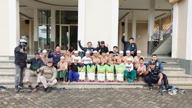 Infaq Beras Untuk Santri Yatim, Santri Penghafal Al-Qur'an dan Fiisabilllah