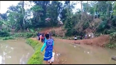 Urgent!! Wakaf sarana infrastruktur sumber air bersih untuk kebutuhan masjid musholla pesantren madrasah dan warga di wilayah pelosok