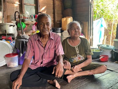 Alami Kelumpuhan akibat Tersiram Air Panas, Nek Rusmaini Tak Punya Ongkos ke Rumah Sakit!