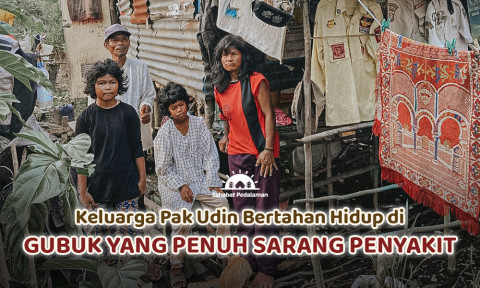 Perjuangan Pak Udin Menghidupi Keluarganya dengan Memulung