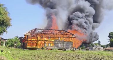 Bantu Pondok Miftahul Ulum Yang Kebakaran!