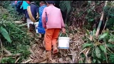Bersama kita bantu pengadaan infrastruktur sumber air bersih untuk daerah-daerah pelosok yang kesulitan air bersih