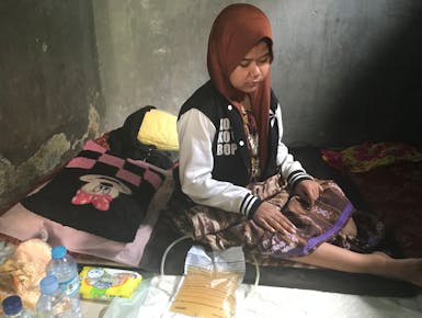 Tanpa kedua Orangtua, Sejak umur 10 tahun, Nina Hadapi Seabreg Penyakit