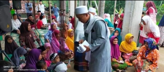 Gerakan santunan anak yatim