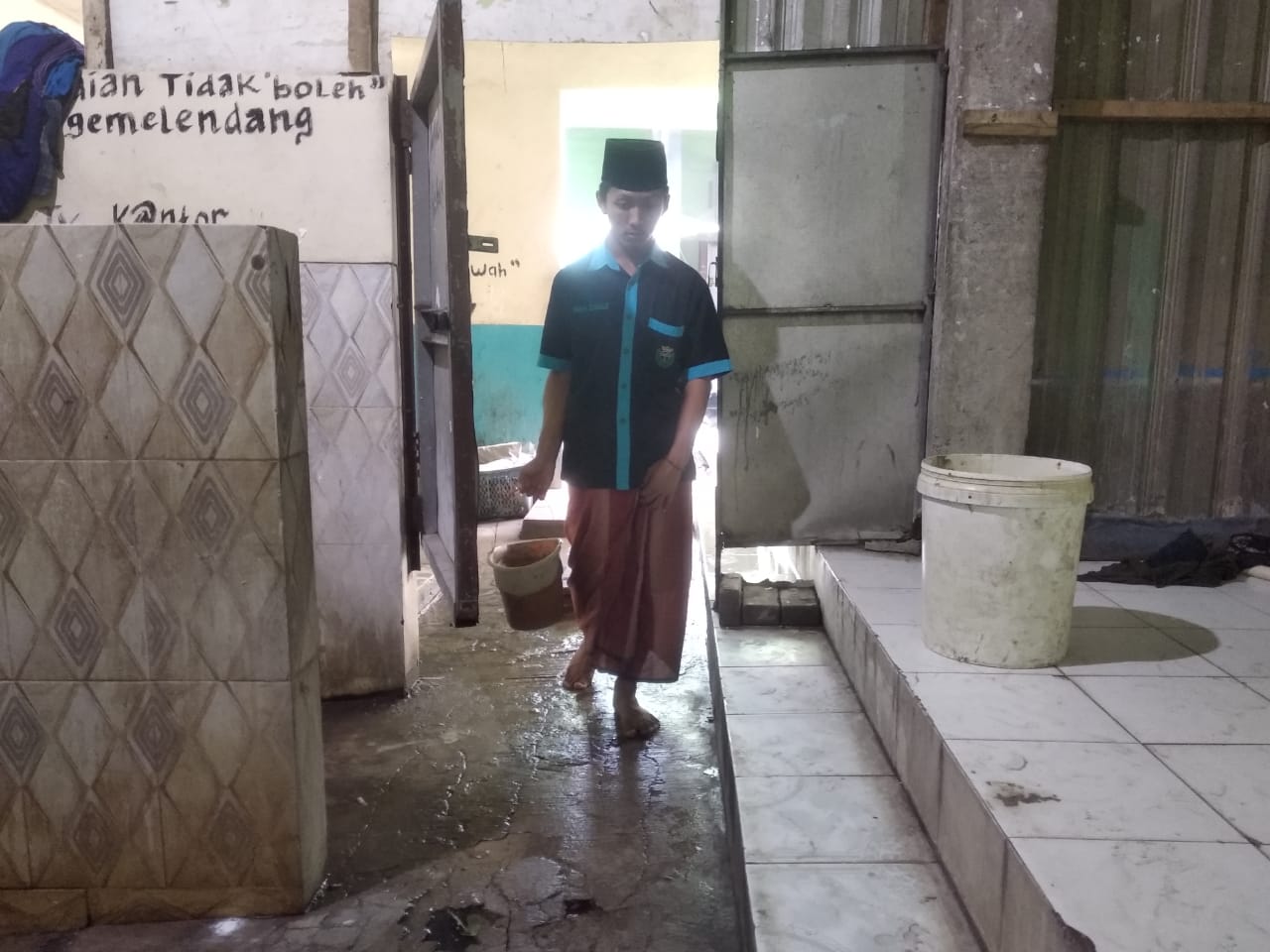 Sedekah Jariyah Sumur Untuk Santri Penghafal Qur'an