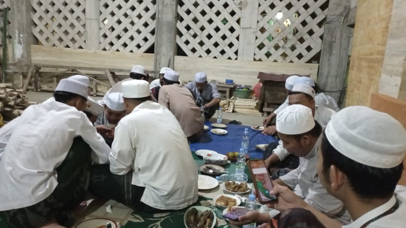 anak yatim kelaparan