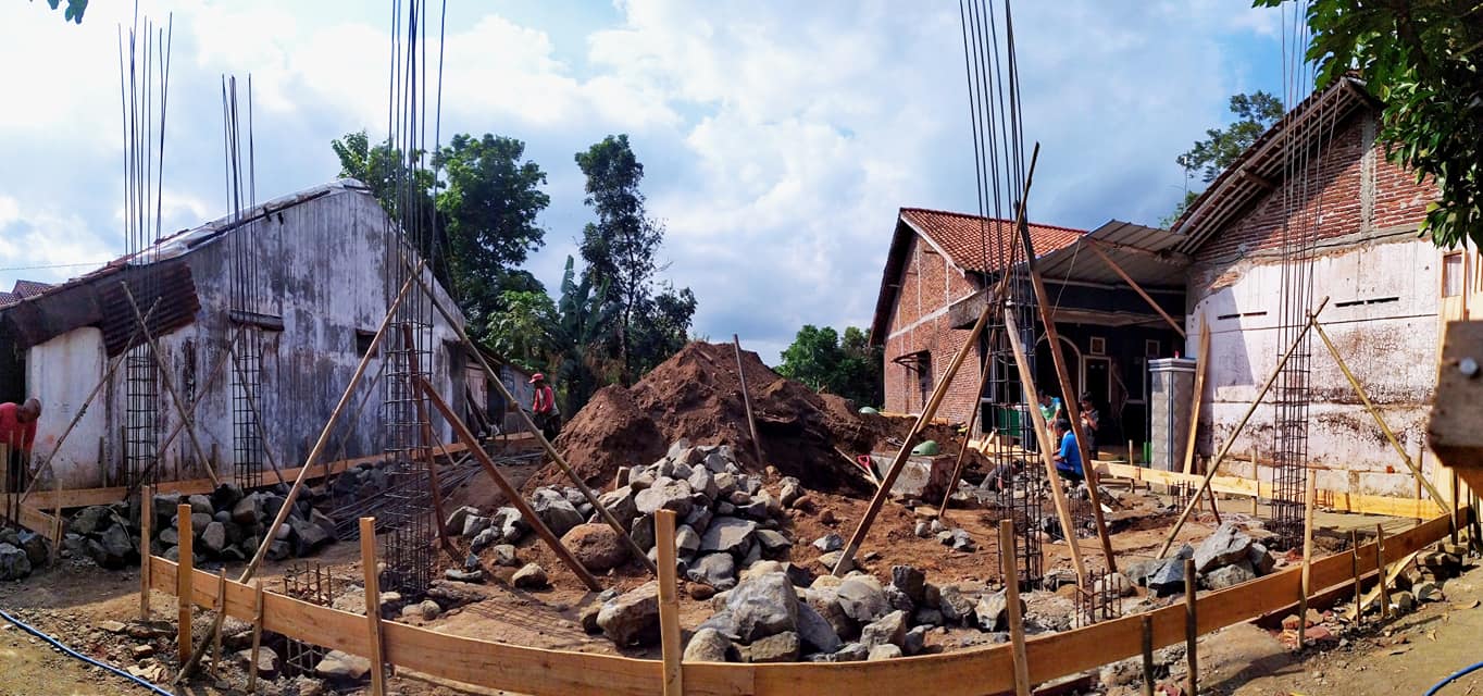Bangun Masjid dan Pesantren Tahfidz di Bulan Ramadhan