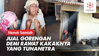 Nenek Penjual Gorengan Adalah Pahlawan Sejati Keluarga