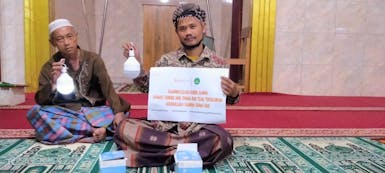 Yuk raih cahaya di dalam kubur kita yang gelap dan sempit dengan berwakaf, berinfaq, bersedekah jariyah