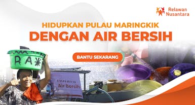 Warga Maringkik Harus Sebrangi Pulau Demi Dapat Air Bersih