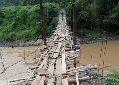 Bangun Jembatan Desa untuk Wilayah Pelosok Jawa Barat