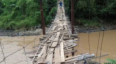 Bangun Jembatan Desa untuk Wilayah Pelosok Jawa Barat