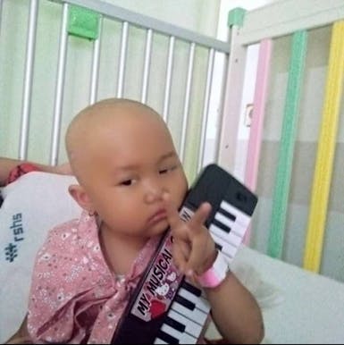 Bantu Anak Penjual Gorengan Sembuh Dari Kanker Darah