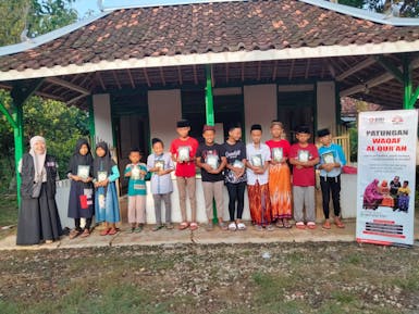 Tebar Sejuta Al Qur'an Ke Penjuru Negeri