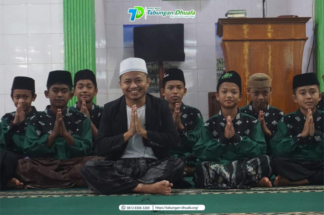Sedekah Santri