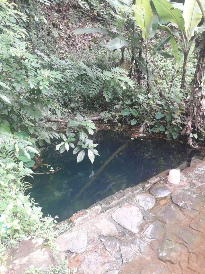 Berbagi air bersih ke wilayah pelosok yang kesulitan air raih pahala mengalir