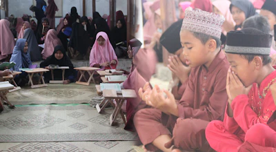 Bantu Pendidikan Santri Dhuafa Penghafal Qur'an