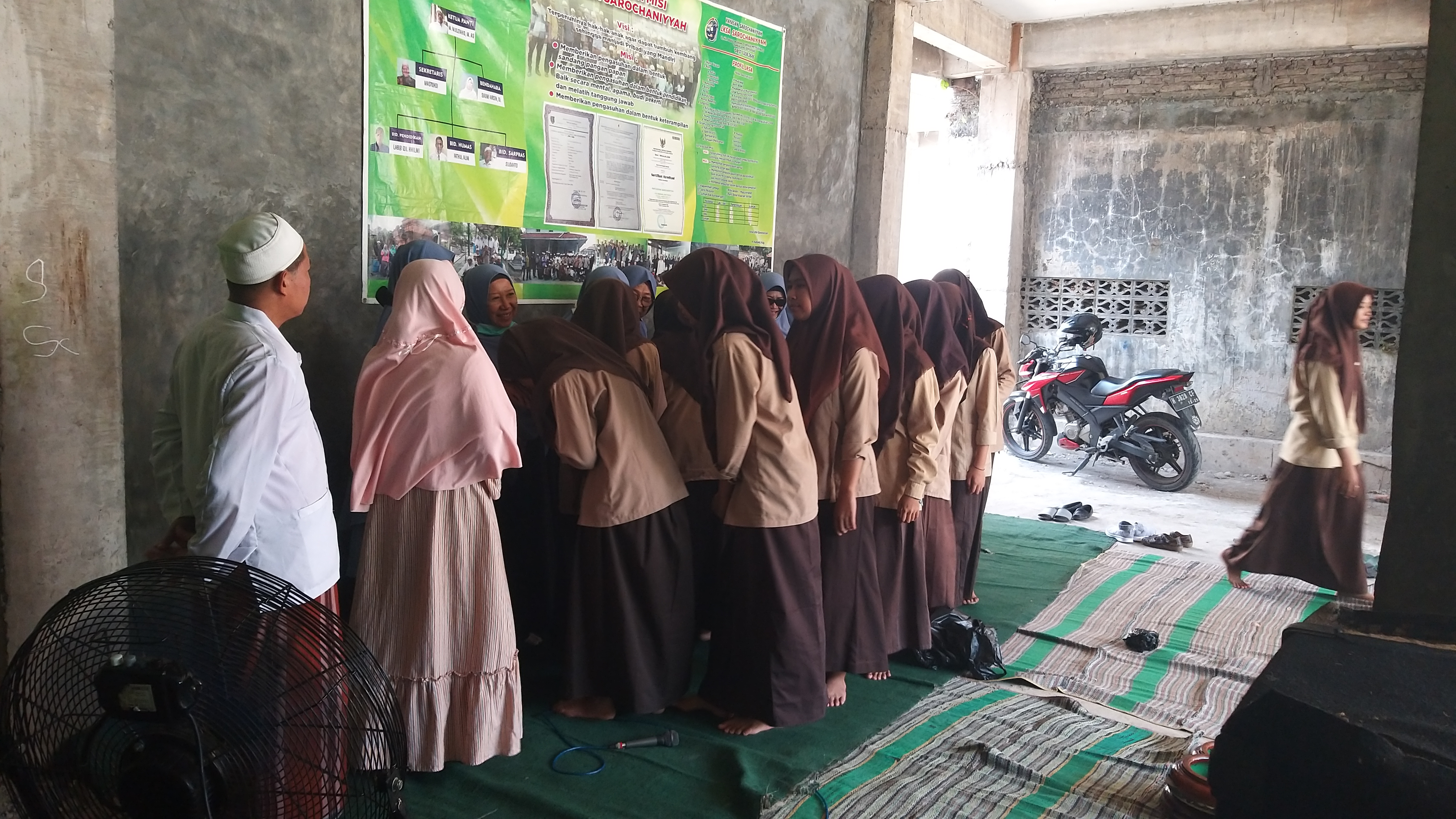 Sedekah Subuh Bantu para Yatim dan dhuafa