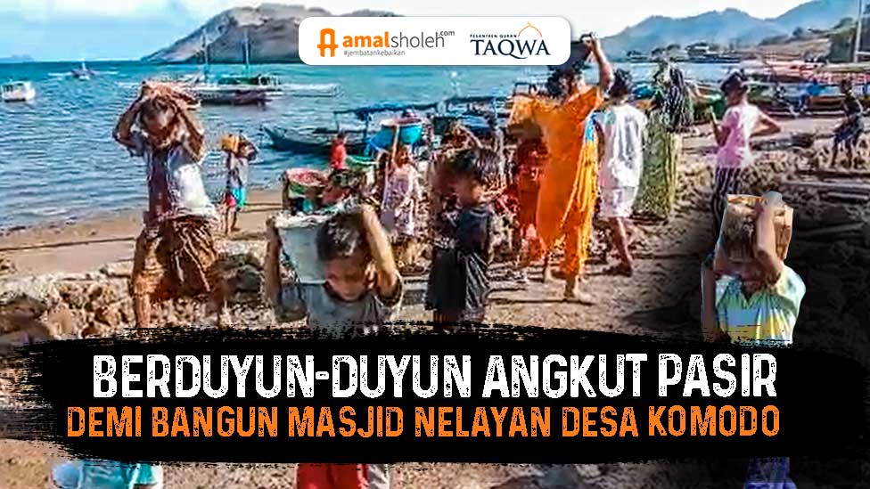 Bantu Para Nelayan Desa Komodo Bangun Mushola